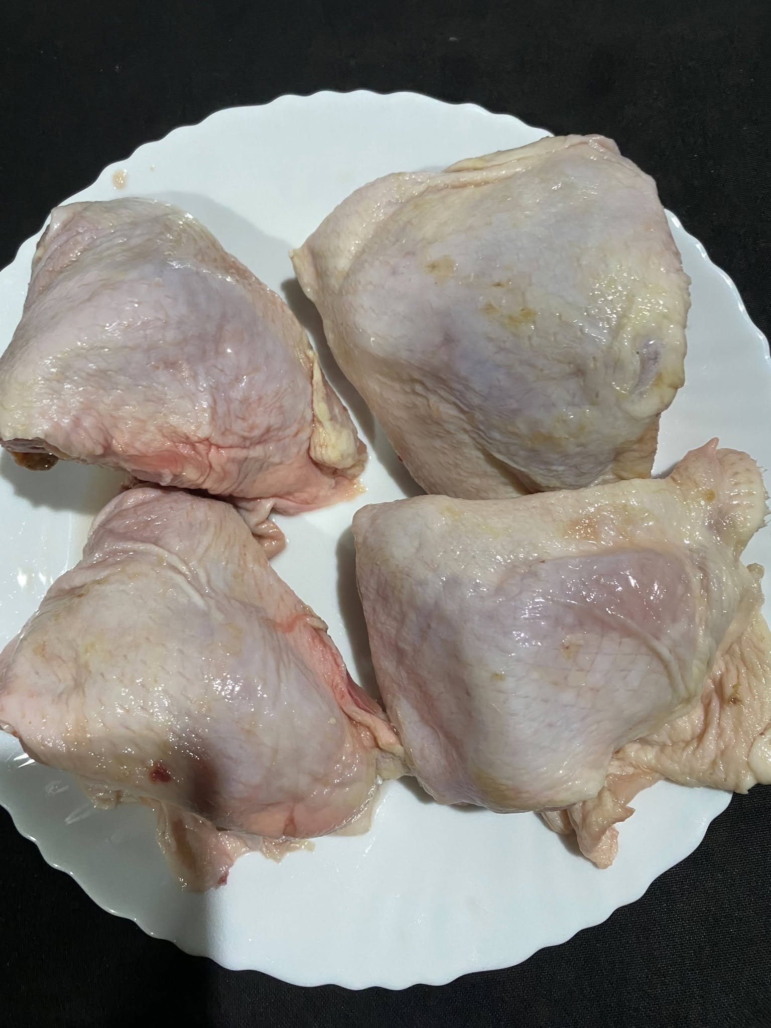 Frozen Chicken Thigh - Image 2
